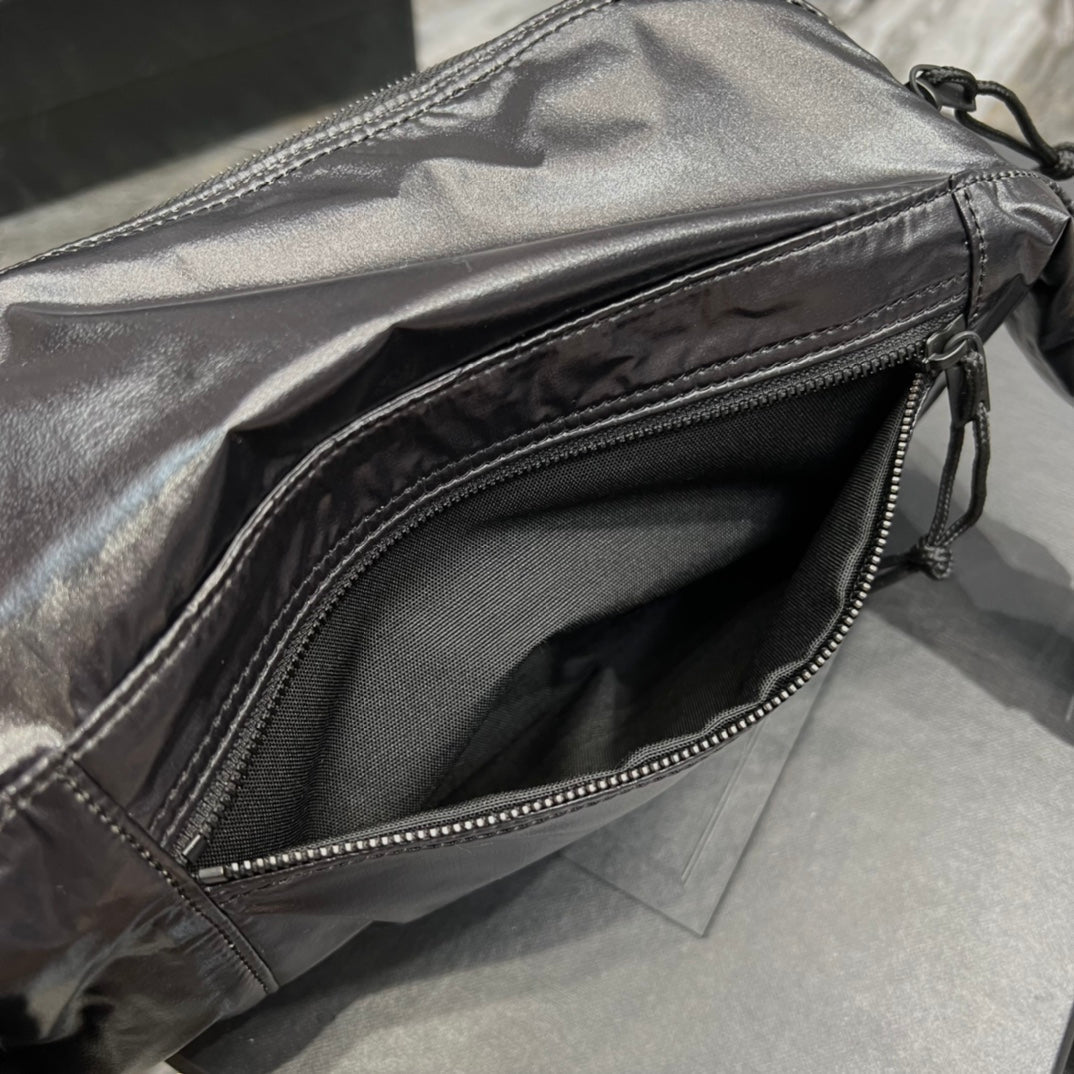 CROSSBODY BAG 24 IN BLACK POLISHED NYLON - Product Image 6