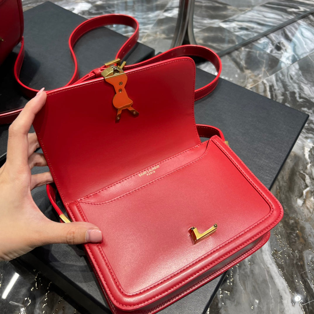 SOLFERINO SMALL 19 RED CALFSKIN GOLD HARDWARE - Product Image 9