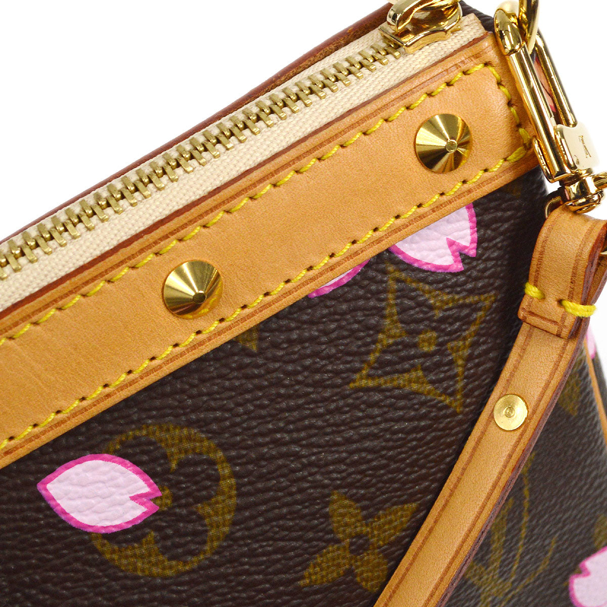 LOUIS VUITTON POCHETTE ACCESSOIRES