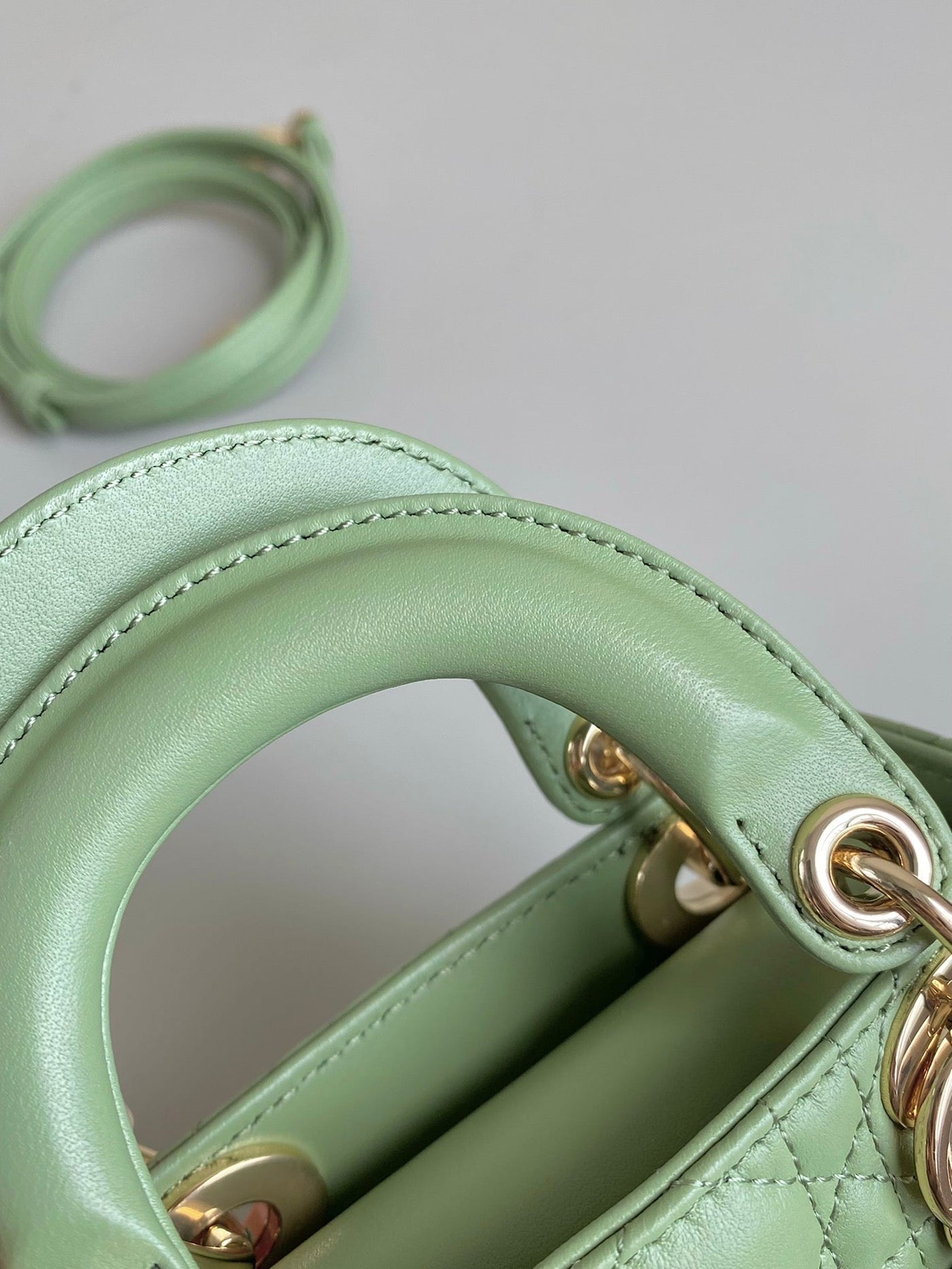 MICRO LADY 12 BAG IN LIGHT GREEN LAMBSKIN - Product Image 5