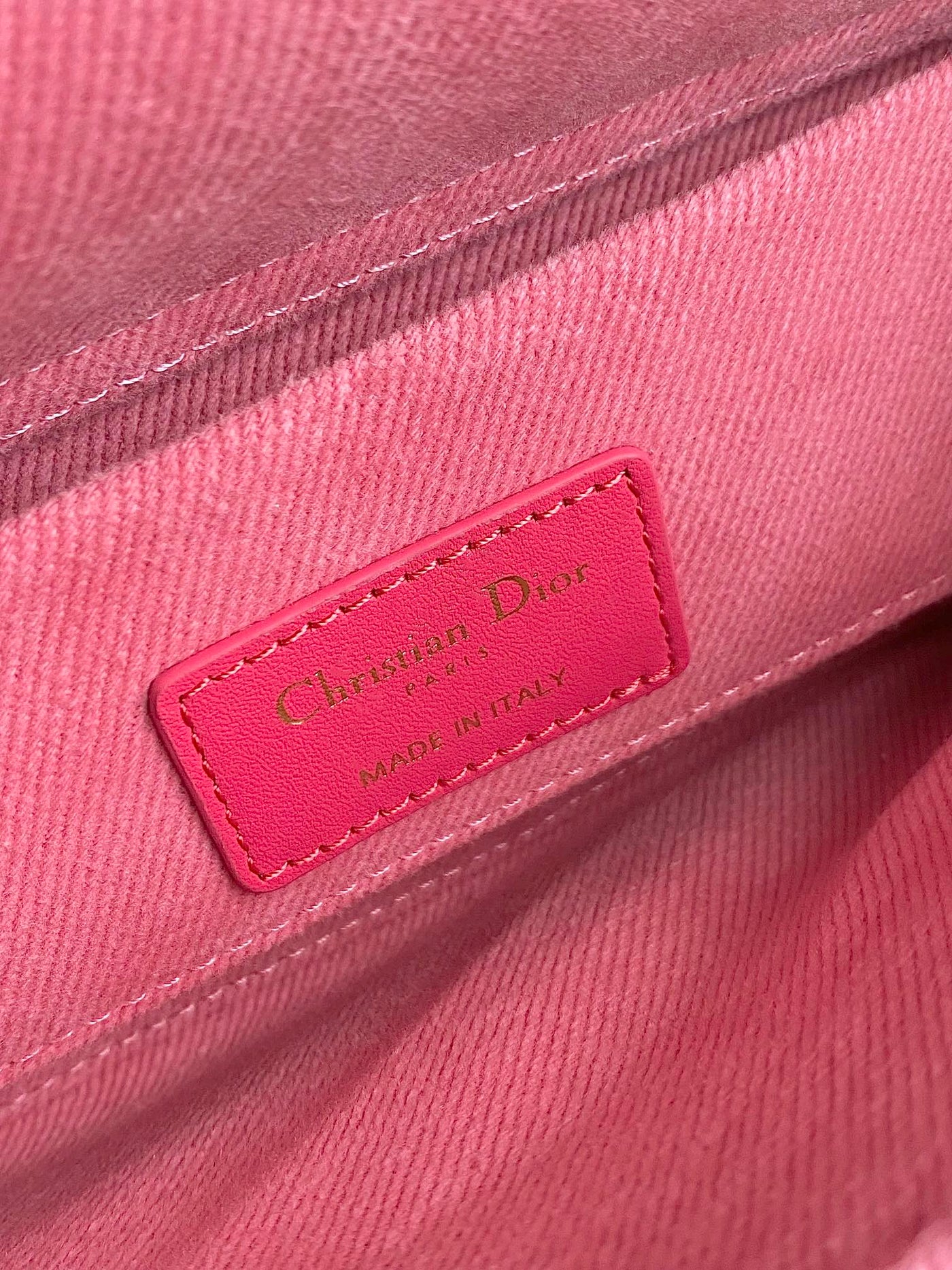 D-JOY BAG 22 IN HOT PINK MACROCANNAGE DENIM - Product Image 5