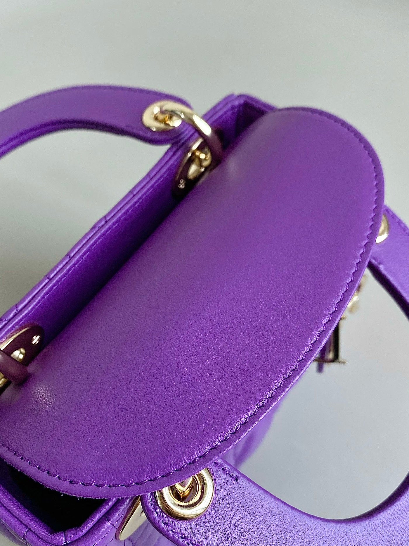 LADY 17 IN VIOLET PURPLE LAMBSKIN WITH CANNAGE PATTERN - Product Image 7