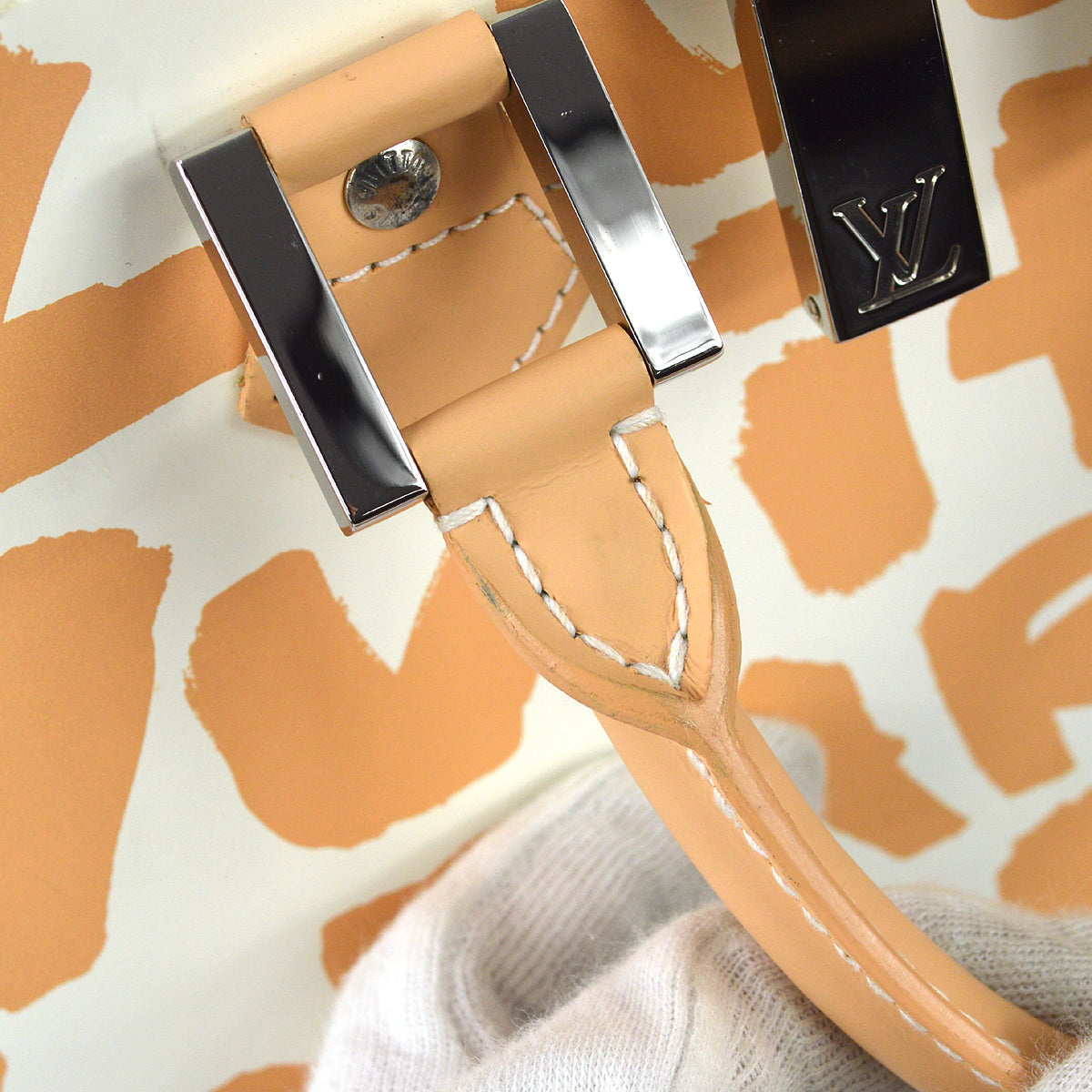 Louis Vuitton Graffiti Alma MM Beige