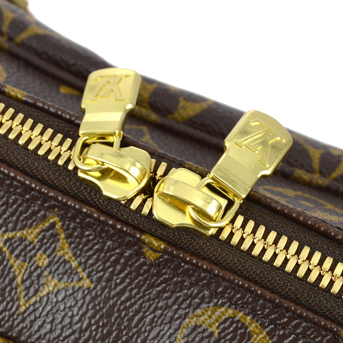 Louis Vuitton Monogram Sac Bosphore in Brown