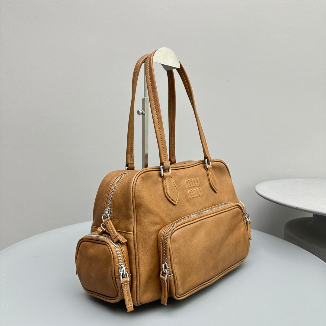 BIKER BAG 31 IN CARAMEL BROWN CALFSKIN - Product Image 3