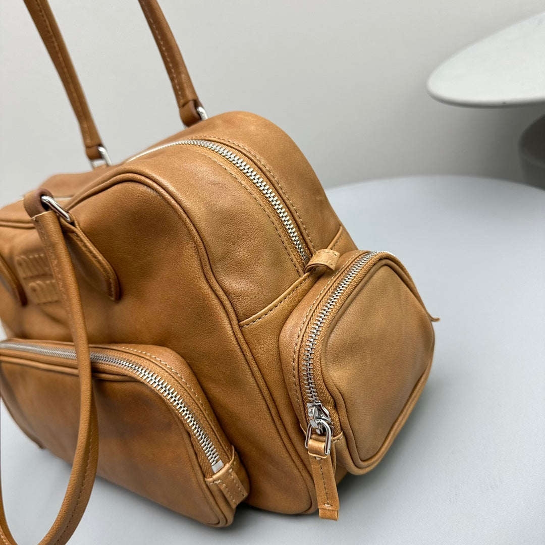 BIKER BAG 31 IN CARAMEL BROWN CALFSKIN - Product Image 4