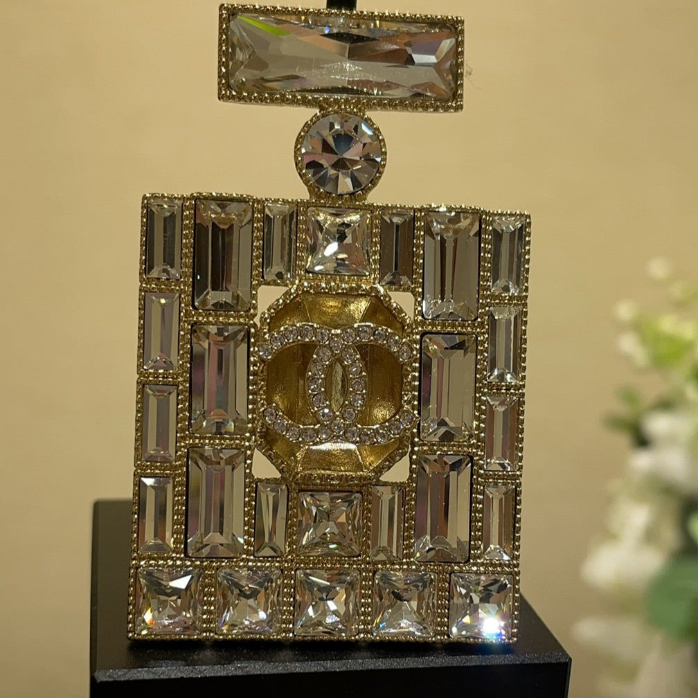 CC Brooch Gold 162676 - Product Image 2