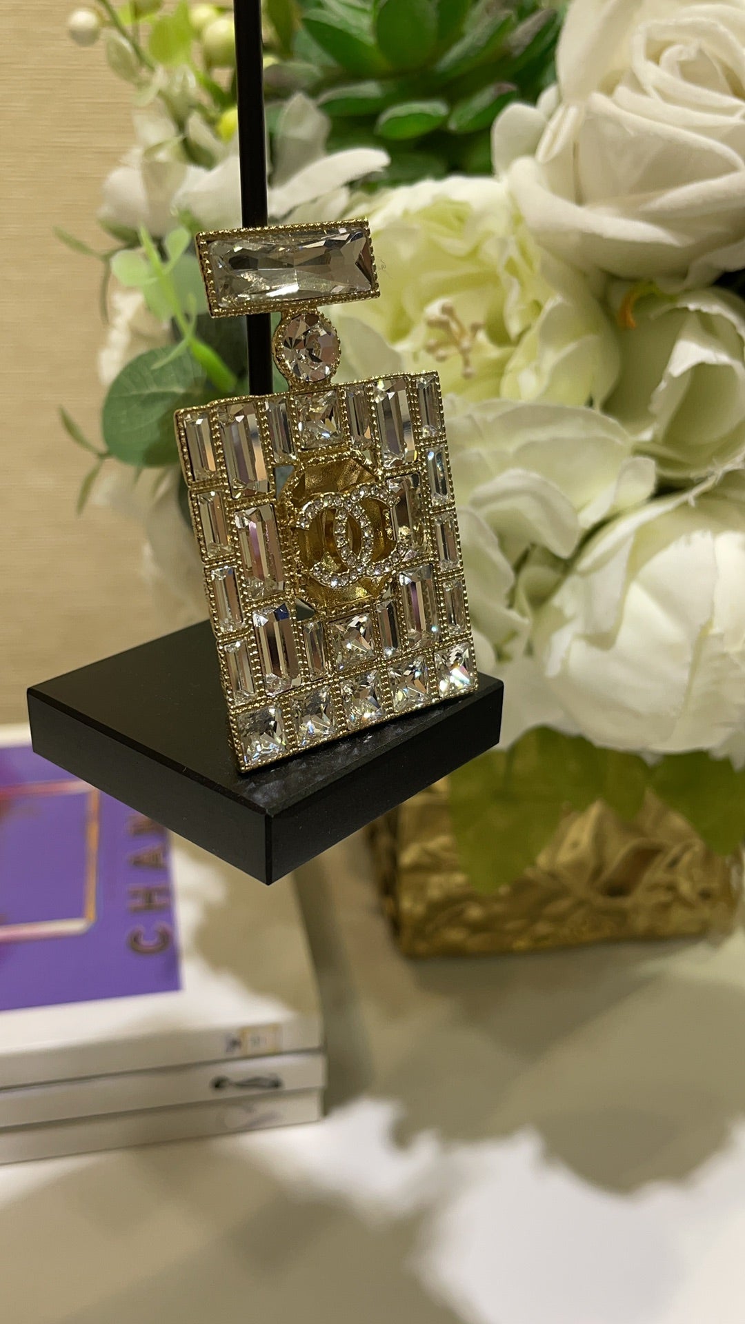 CC Brooch Gold 162676 - Product Image 7