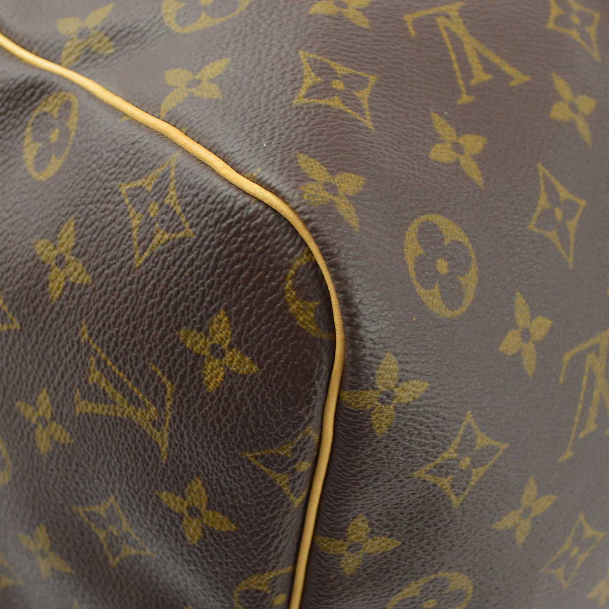 Louis Vuitton Monogram Keepall 60 Duffle Handbag
