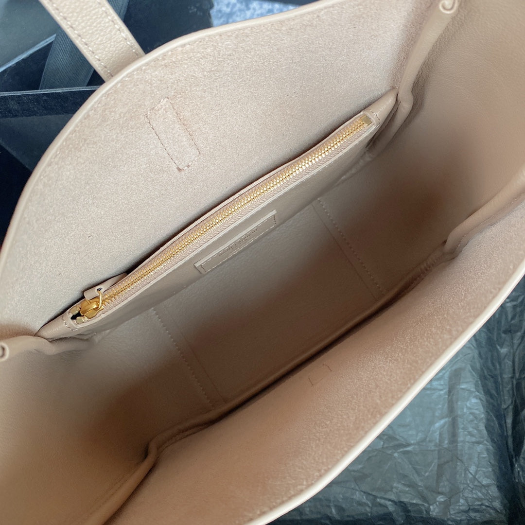 le 5a7 small 23cm dark beige calfskin - Product Image 2