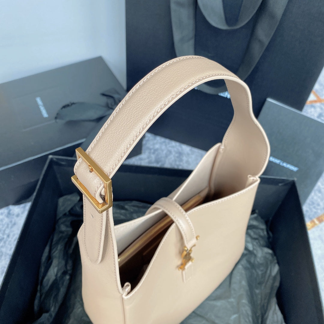 le 5a7 small 23cm dark beige calfskin - Product Image 6