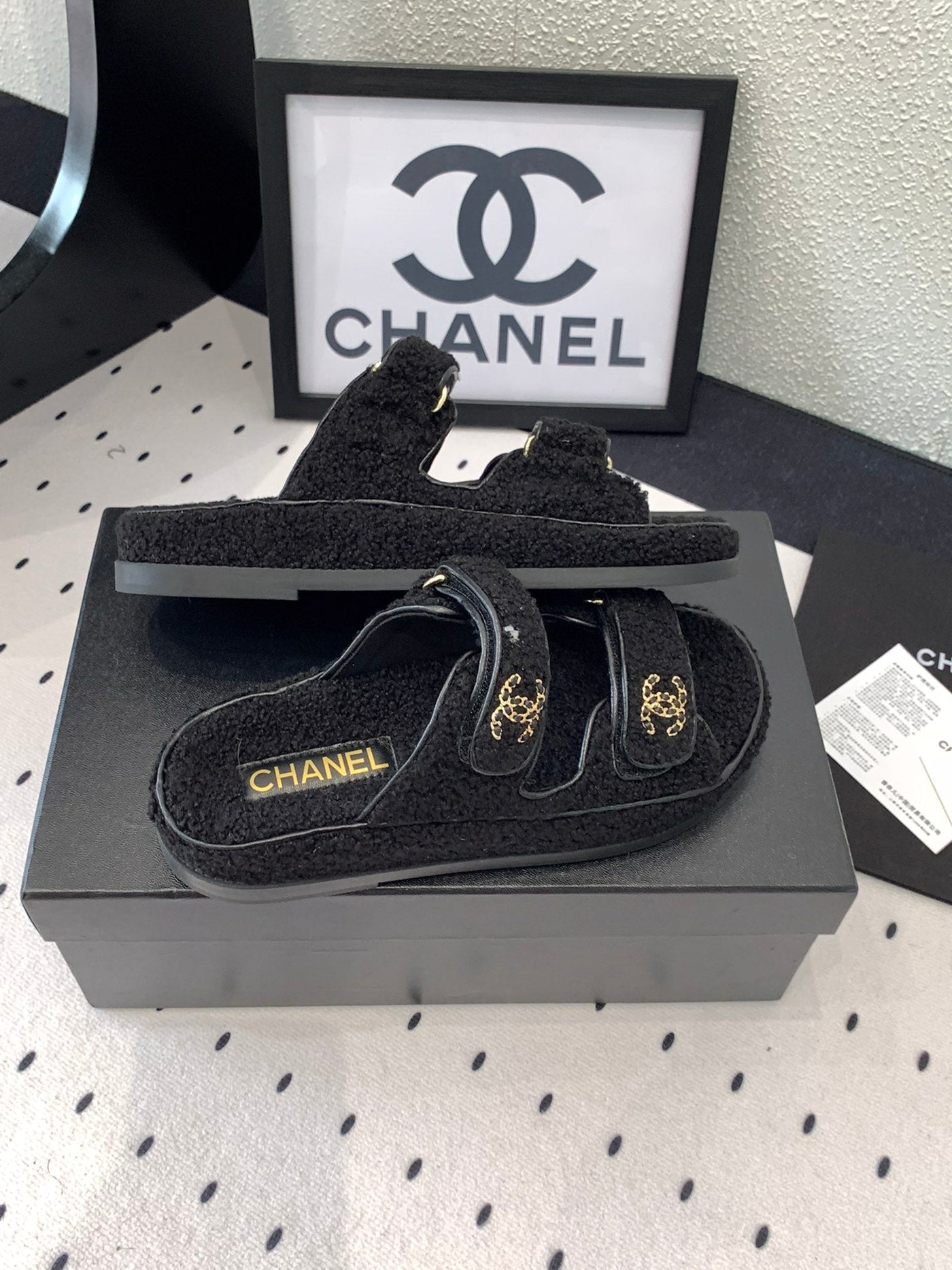 CC DAD SANDAL MULE IN BLACK LAMB FUR - Product Image 4