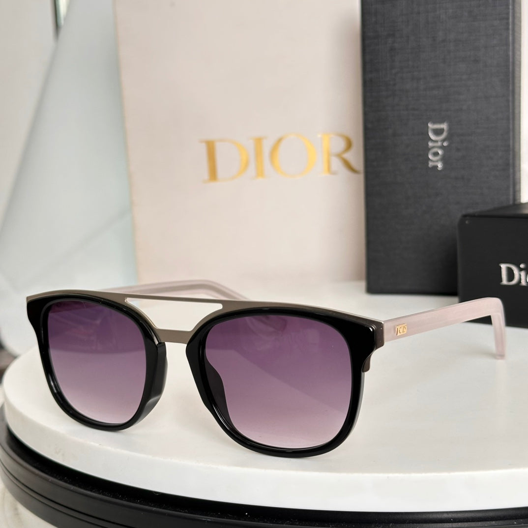 MONTAIGNE SUNGLASS BLACKTIE221S IN ACETATE | Studio Nafay