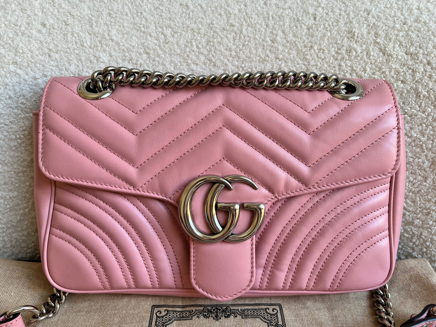 Gucci GG Pale Pink Marmont Small Shoulder Bag (RRP £ ) - Product Image 4