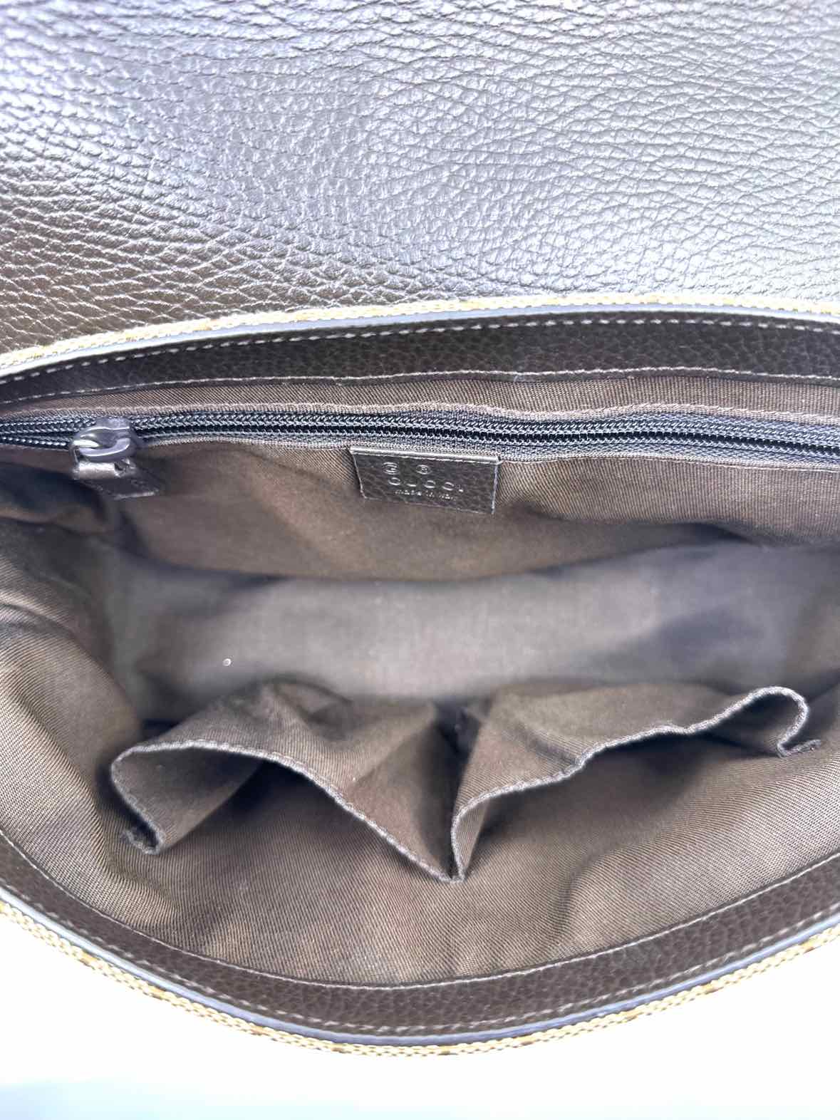 GUCCI Brown Canvas LOGO Handbag - Product Image 3