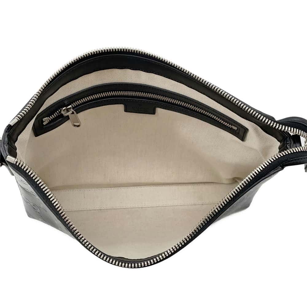 GUCCI GG-embossed messenger bag Black 696009 Leather - Product Image 6