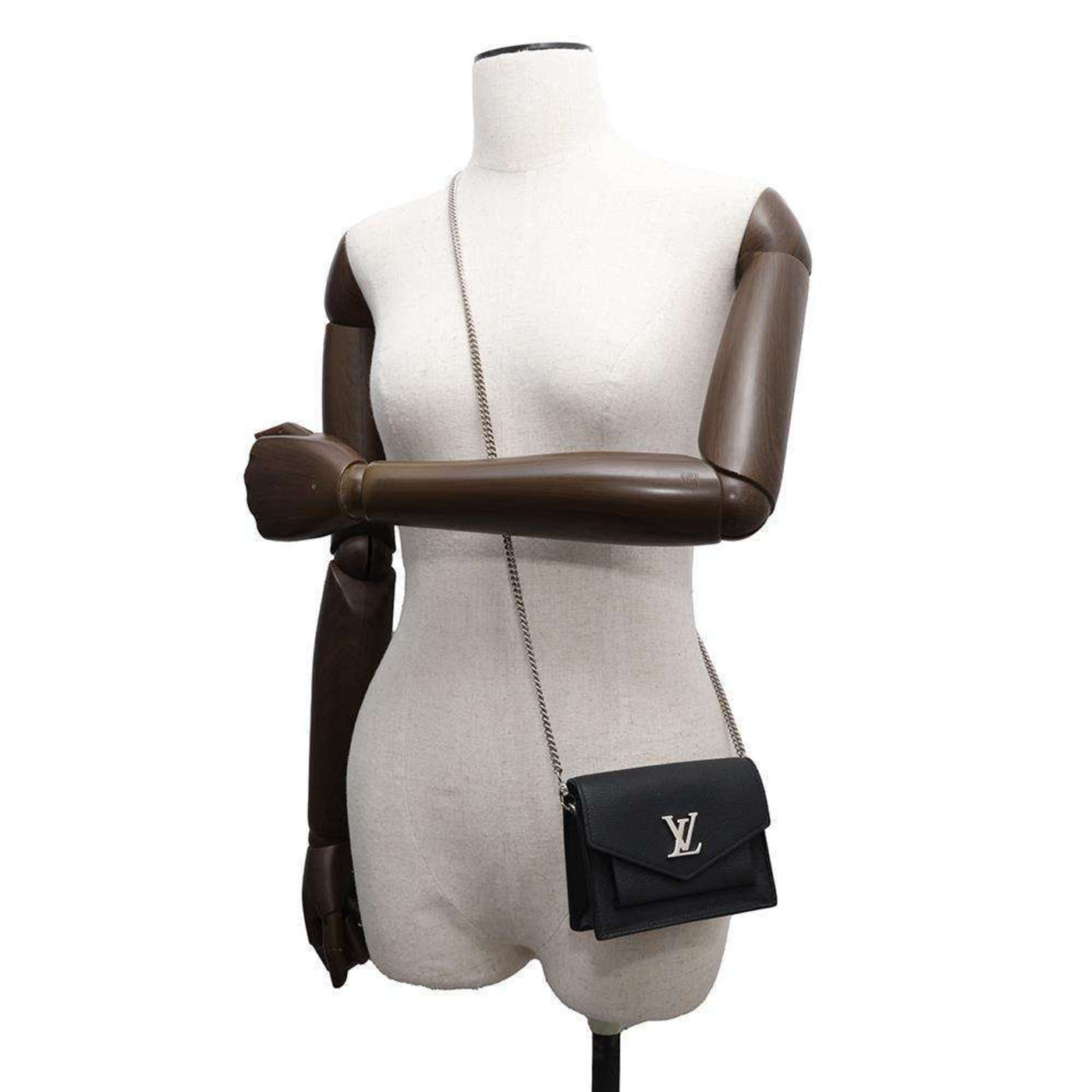 Louis Vuitton Leather Pochette Shoulder Bag