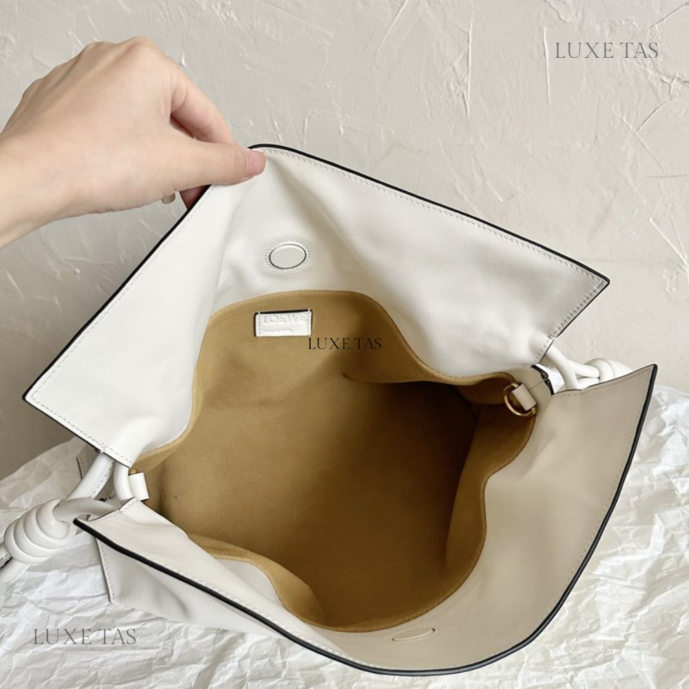 Angora Flamenco Clutch In Nappa Calfskin Leather Crossbody Bag for Women - Product Image 10