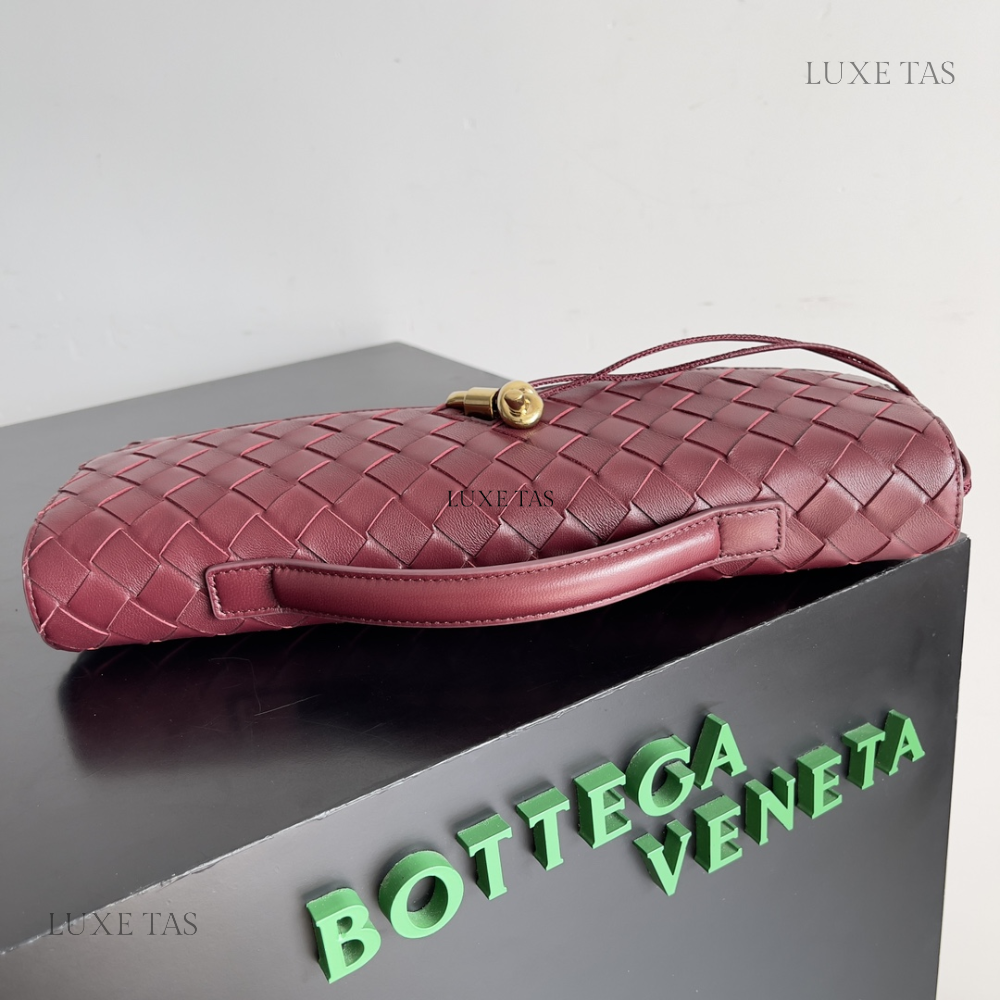 Barolo Long Clutch Andiamo With Handle Designer Clutch for Women - Product Image 6