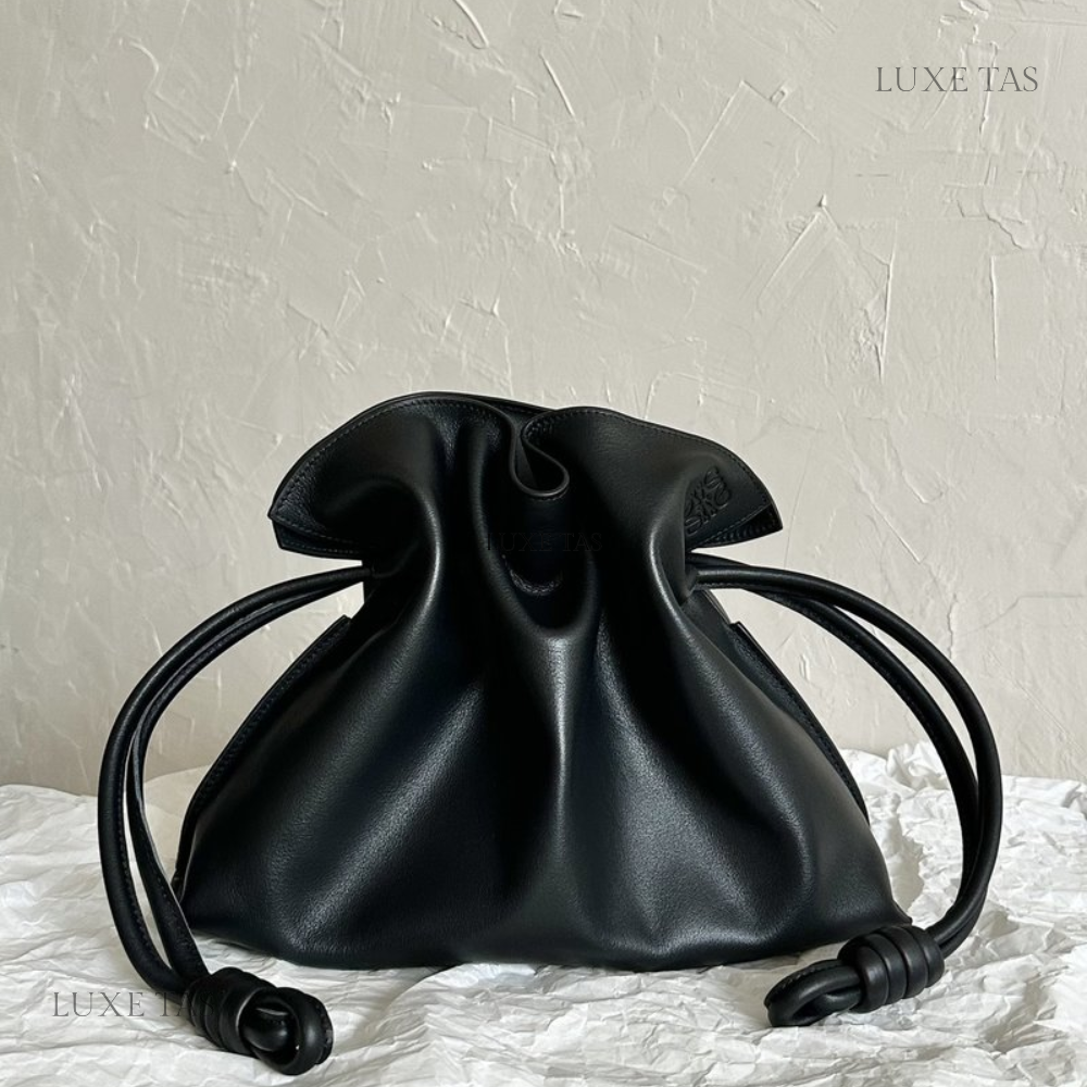 Black Flamenco Clutch In Nappa Calfskin Leather Crossbody Bag for Women - Product Image 3
