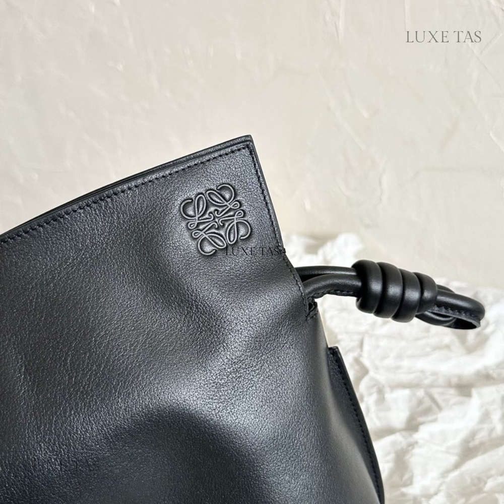 Black Flamenco Clutch In Nappa Calfskin Leather Crossbody Bag for Women - Product Image 5