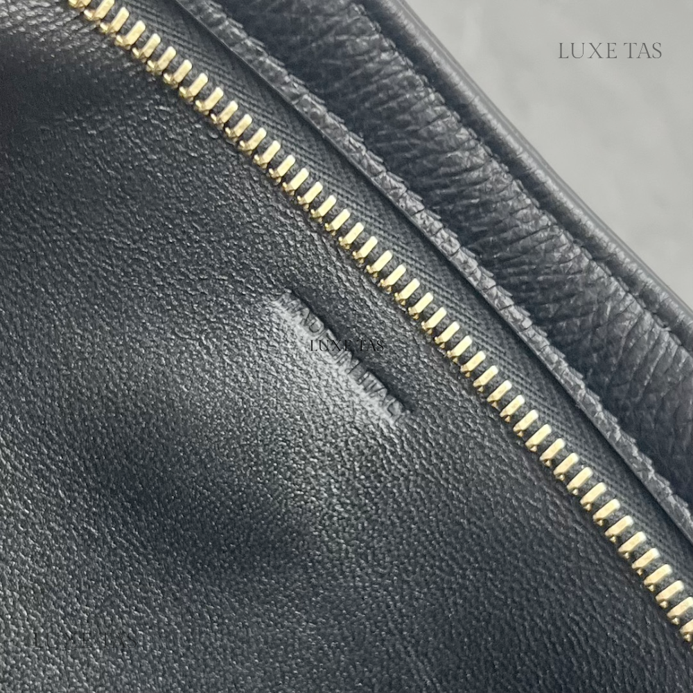 Black Wiltern Clutch Triomphe Soft In Smooth Calfskin Leather Shoulder Bag for Women - Product Image 6