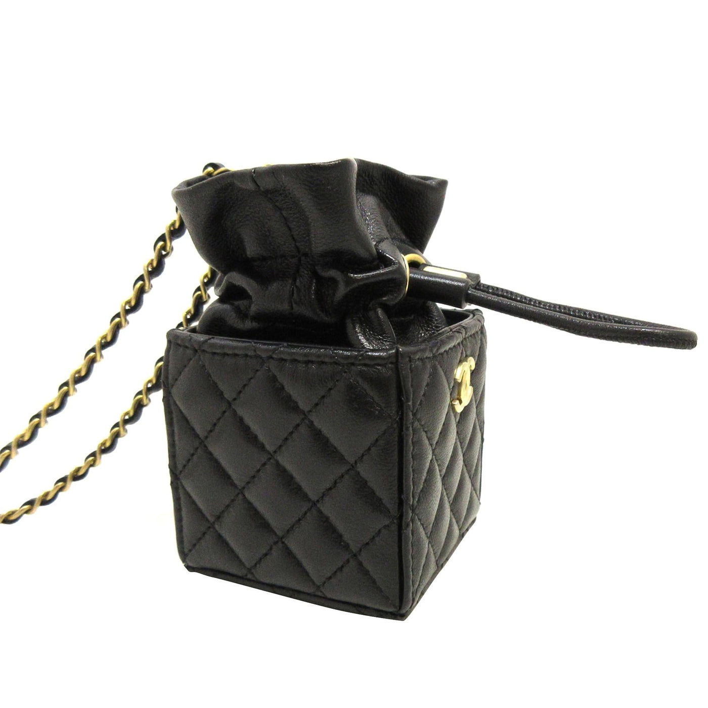 Chanel CC Matelasse Drawstring Bucket | Studio Nafay
