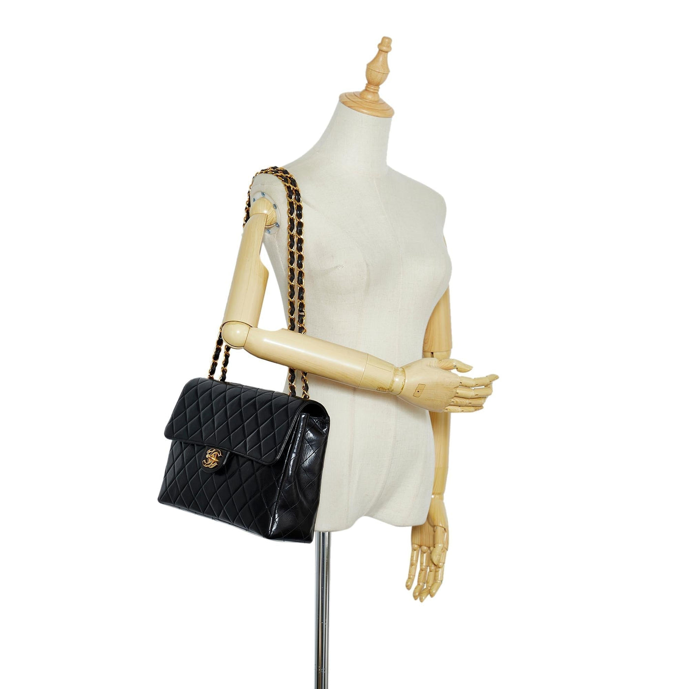 Chanel Jumbo Classic Lambskin Maxi Single Flap - Product Image 4
