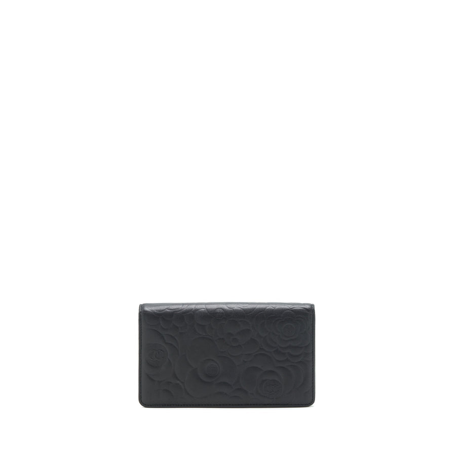 Chanel Camellia Fold Long Wallet Lambskin black / silver SHW | Studio Nafay