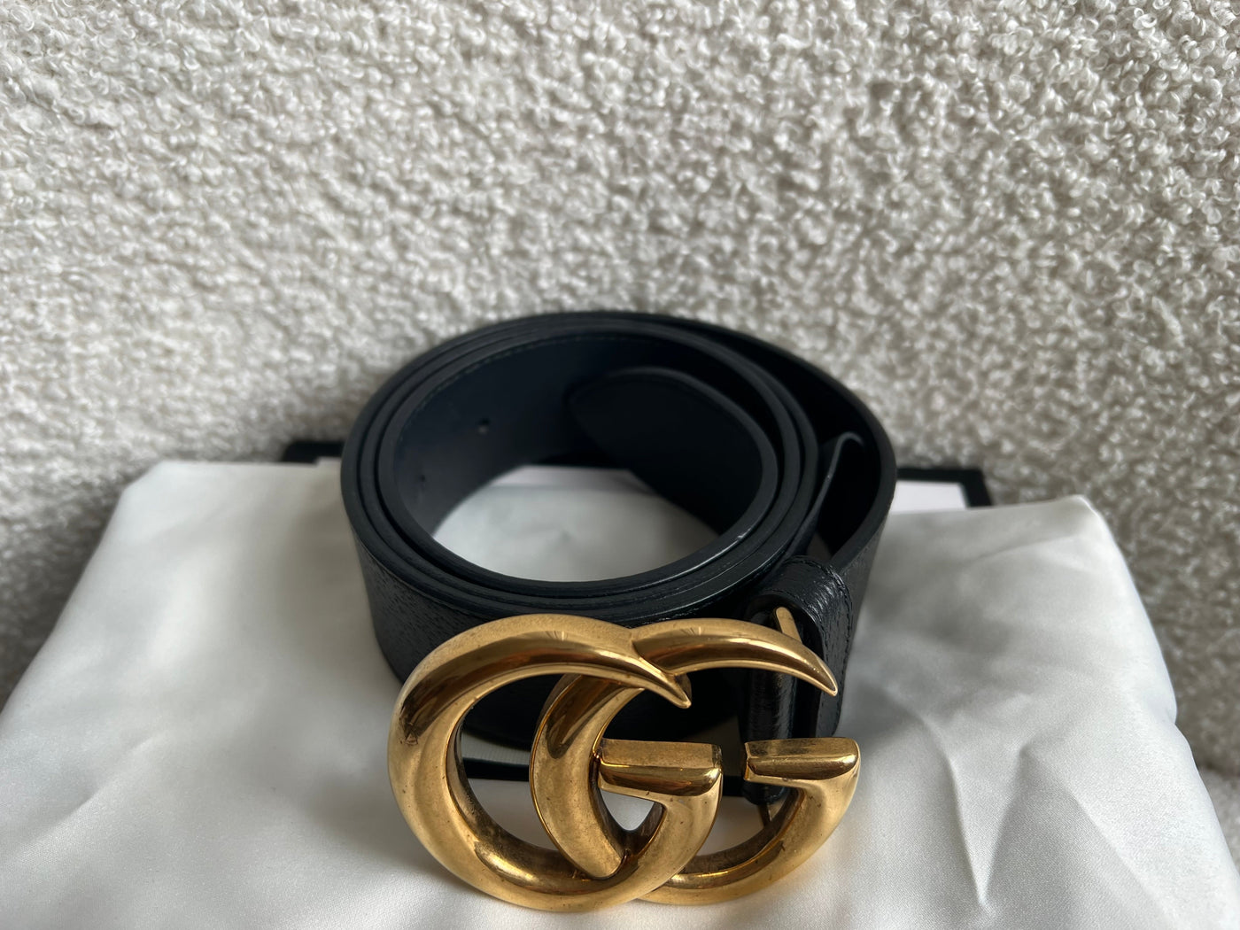 Gucci GG Marmont Black Wide Leather Belt with Shiny Gold Buckle (RRP £410) - Product Image 4