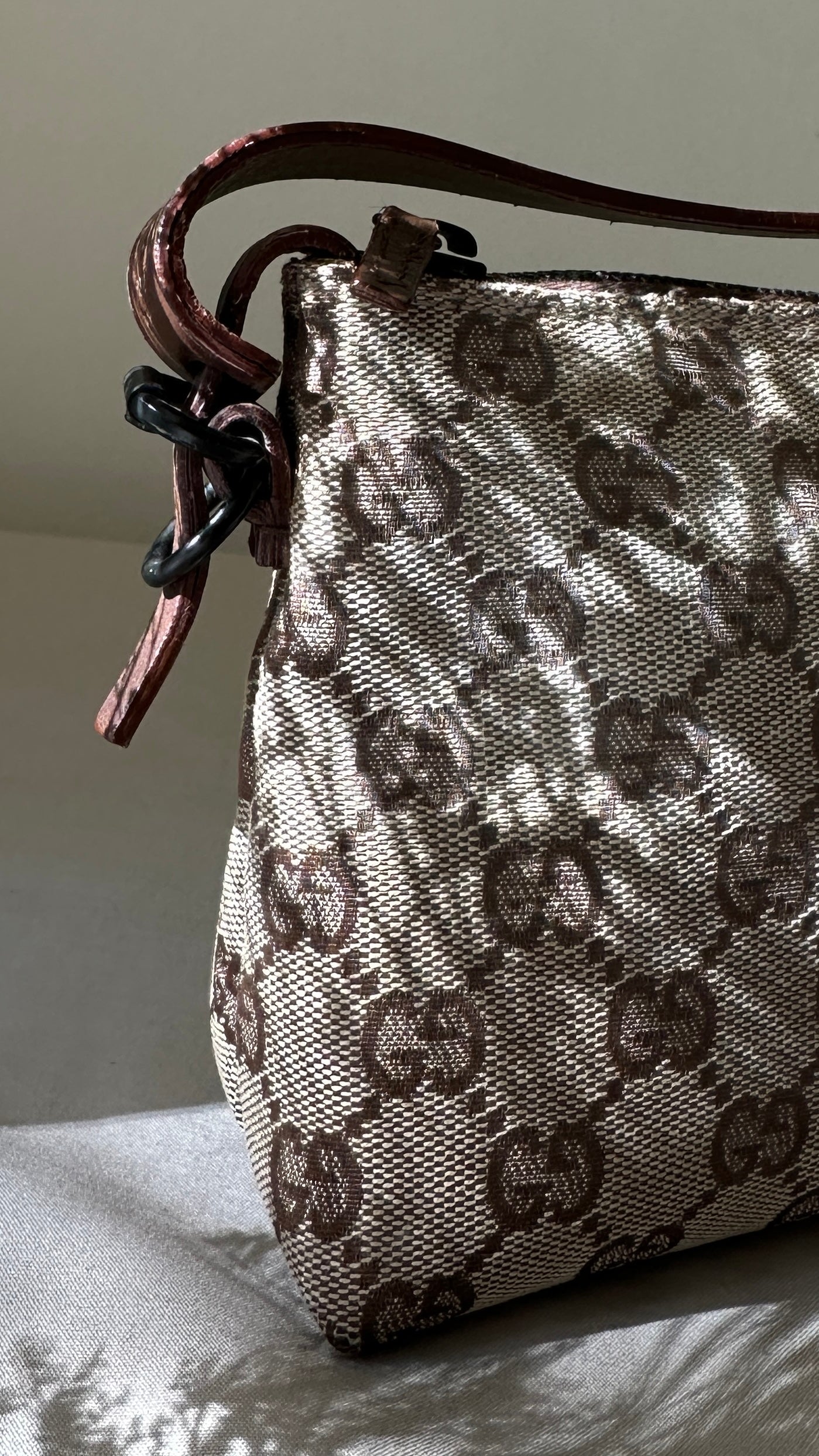 GUCCI Pouch GG Supreme - Product Image 2