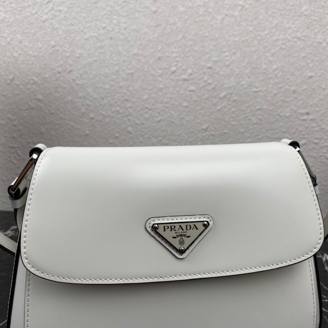 CLEO 24 WHITE BLACK BRUSHED LEATHER SHOULDER BAG - Product Image 4