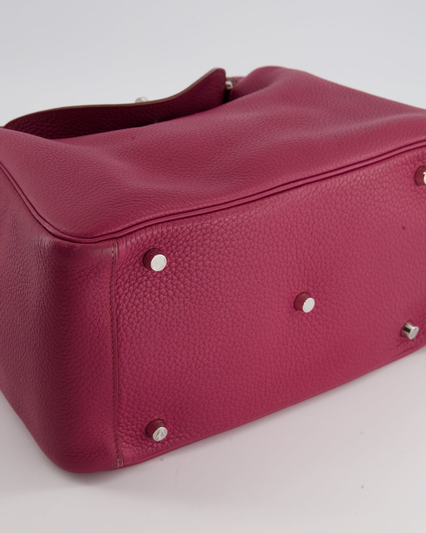 Hermes Lindy Bag 30cm in Rouge Galance in Togo Leather with Palladium Hardware - Product Image 12