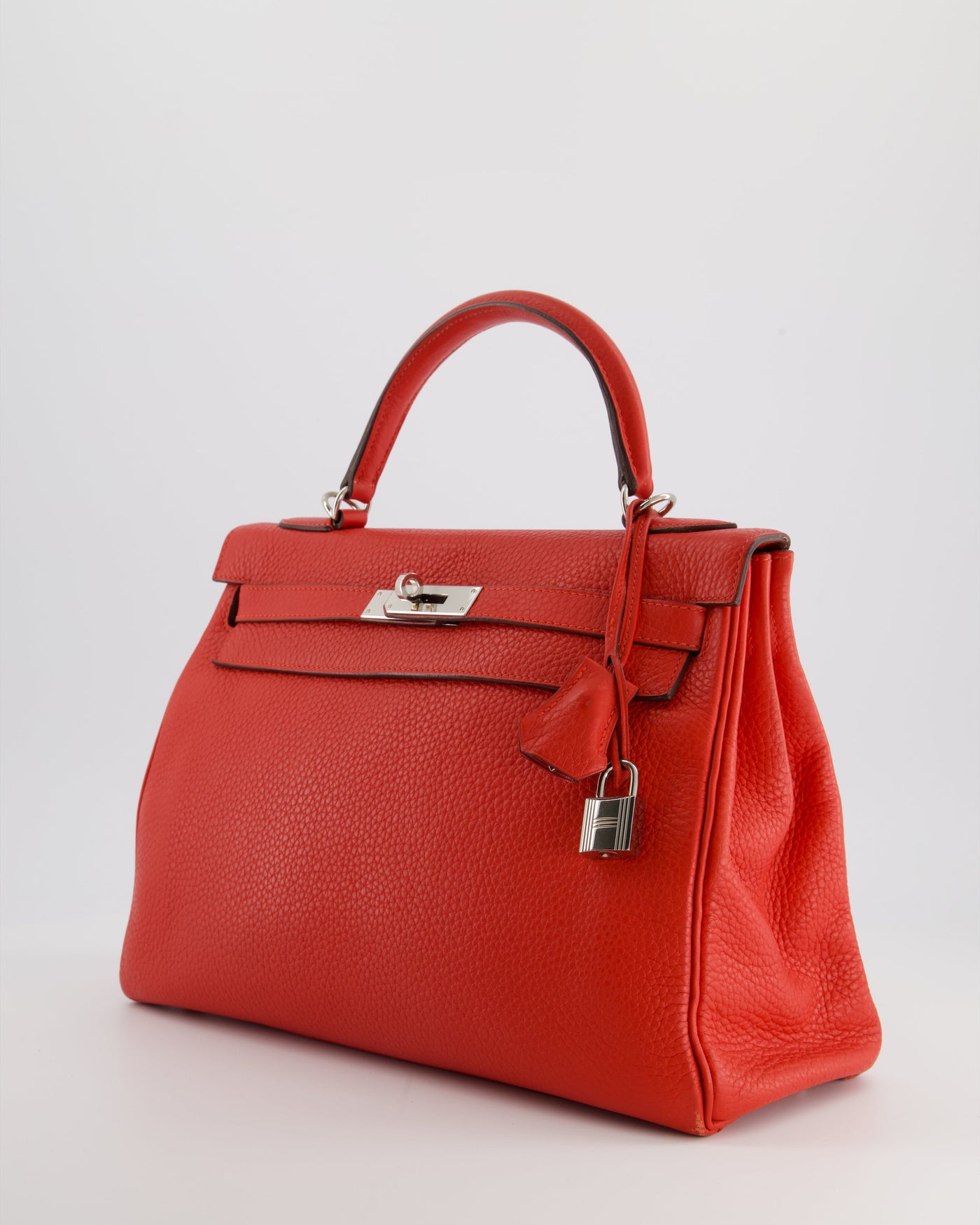 Hermes Kelly 32 Retourne Bag in Geranium Togo Leather and Palladium Hardware - Product Image 9