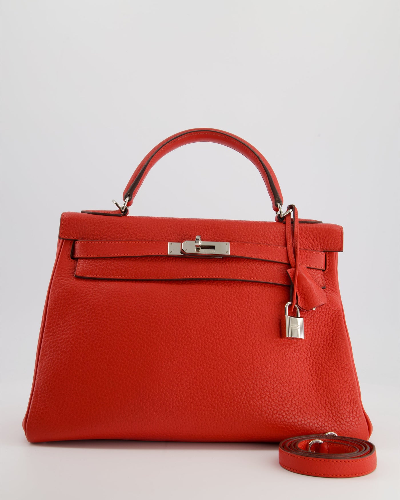 Hermes Kelly 32 Retourne Bag in Geranium Togo Leather and Palladium Hardware | Studio Nafay