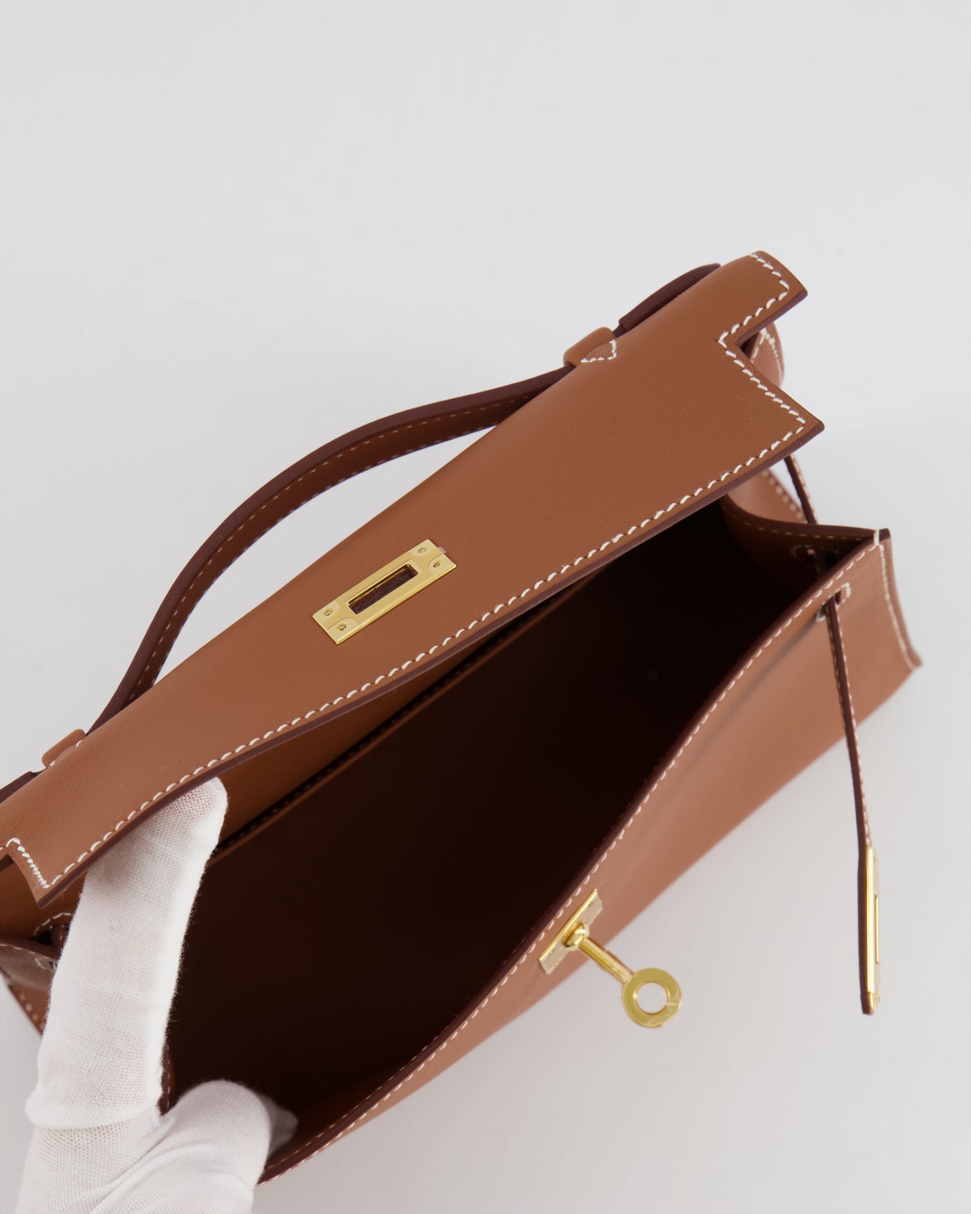 *RARE* Hermes Mini Kelly Pochette Bag in Gold Swift Leather with Gold Hardware - Product Image 17