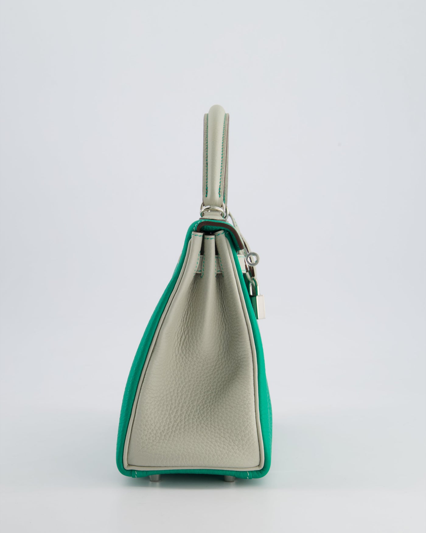 *SUPER RARE* Hermes HSS Kelly 25 Retourne Bag in Vert Vertigo & Gris Perle Togo Leather with Palladium Hardware & Contrast Stitching - Product Image 4