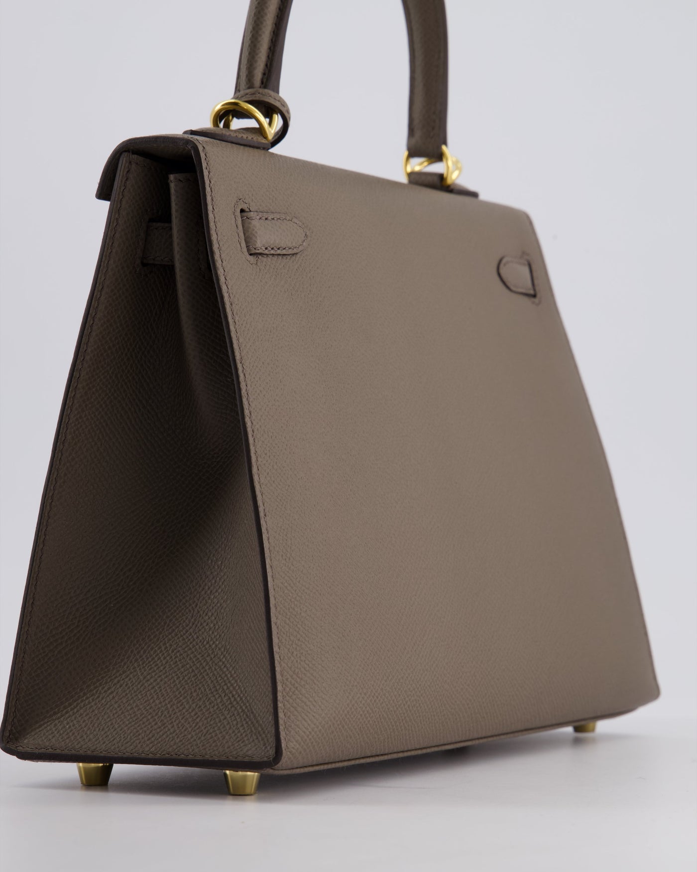 *RARE* Hermes Kelly 25 Sellier Bag in Gris Etain Epsom Leather with Gold Hardware - Product Image 13