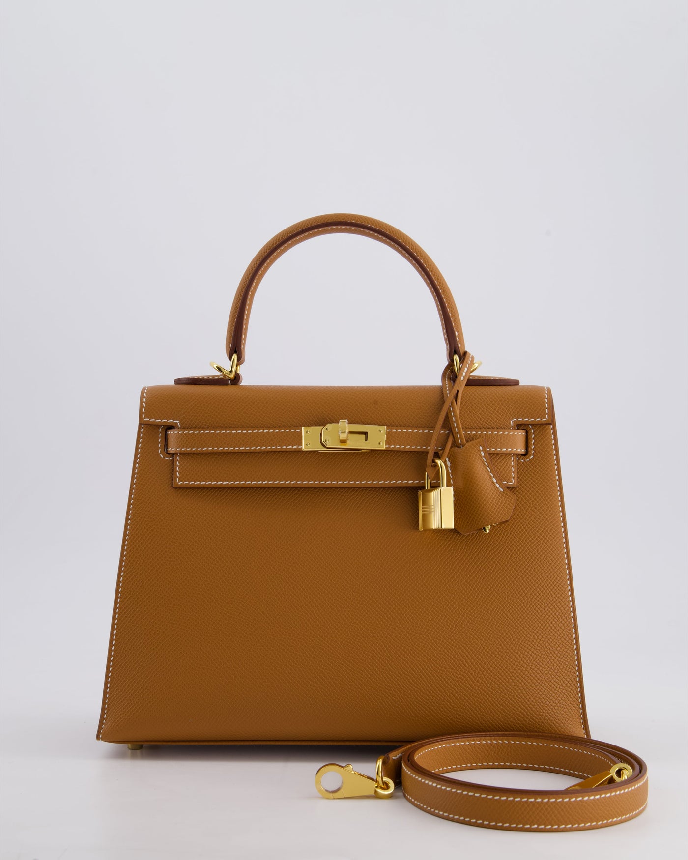 Hermes Kelly 25 Sellier Bag in Gold Epsom Leather with Gold Hardware - Product Image 22