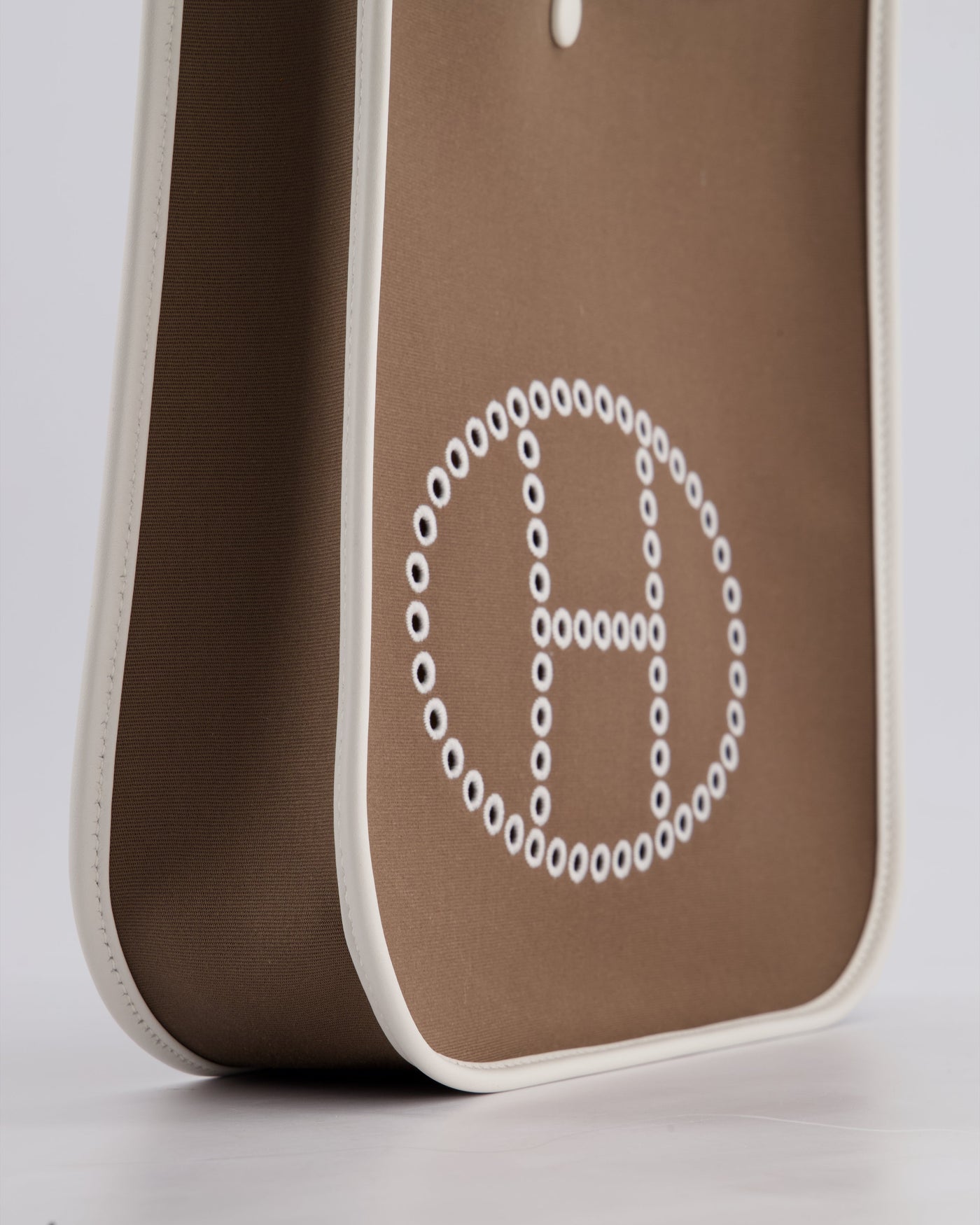 Hermes Evelyne 29 in Neo Etoupe Canvas and White with Palladium Hardware - Product Image 11