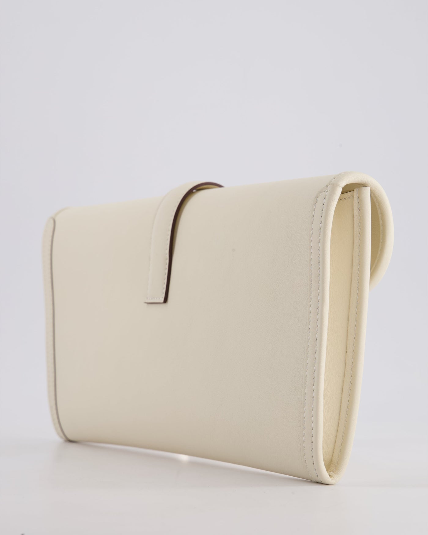 Hermes Jige Elan 29cm Clutch Bag in Nata Evercolour Leather - Product Image 12
