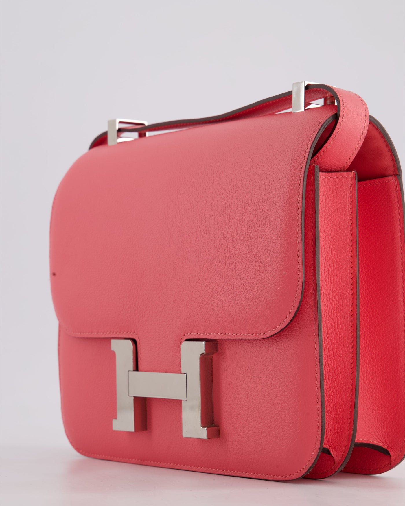 *HOT* Hermes Constance III 24 Bag in Rose Azalee Evercolour Leather with Palladium Hardware - Product Image 11
