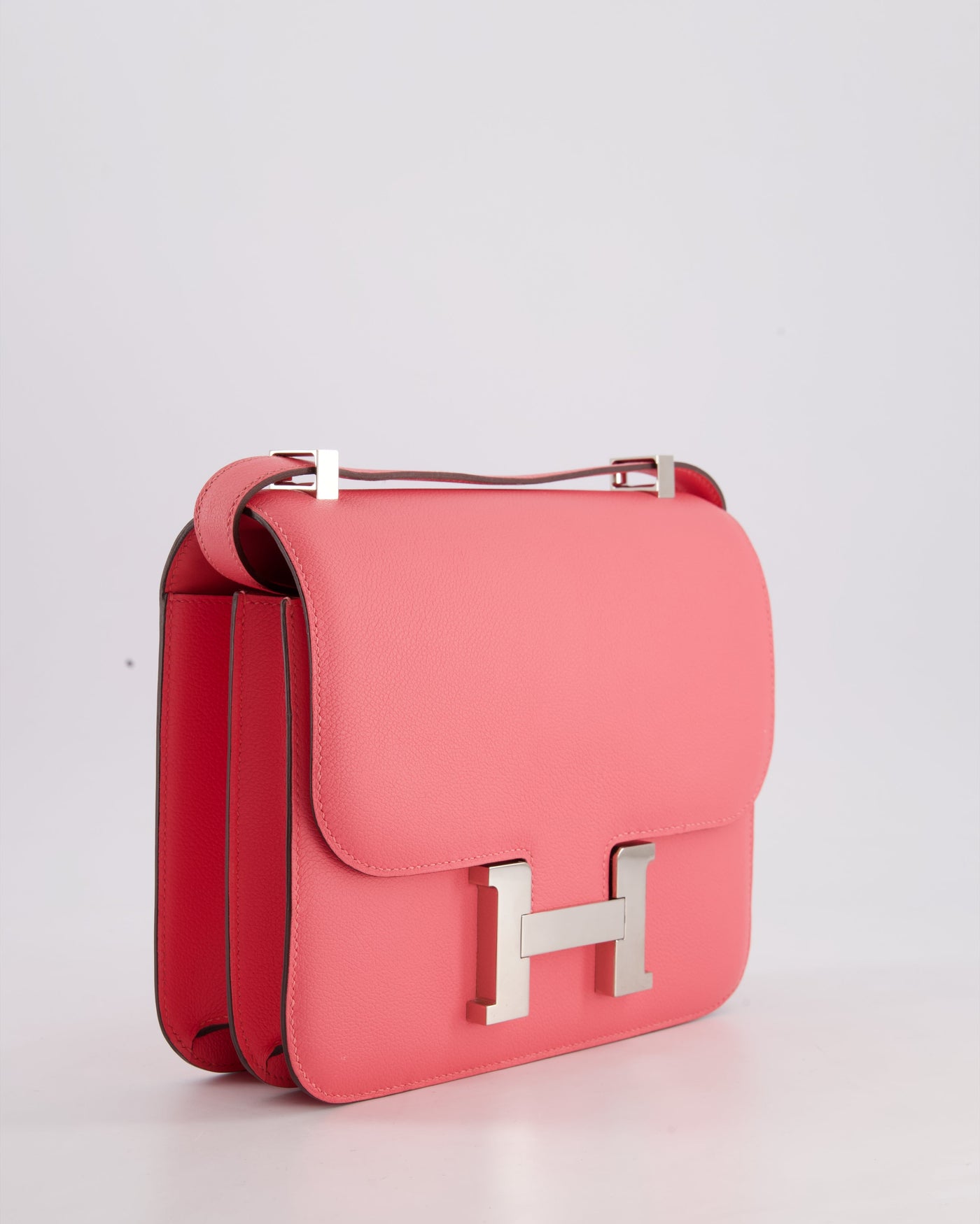 *HOT* Hermes Constance III 24 Bag in Rose Azalee Evercolour Leather with Palladium Hardware - Product Image 3