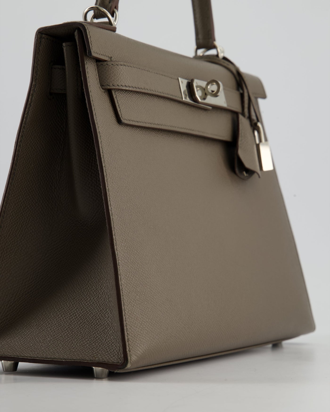 Hermes HSS Kelly 28 Sellier Bag in Gris Etain Epsom Leather with Palladium Hardware - Product Image 11