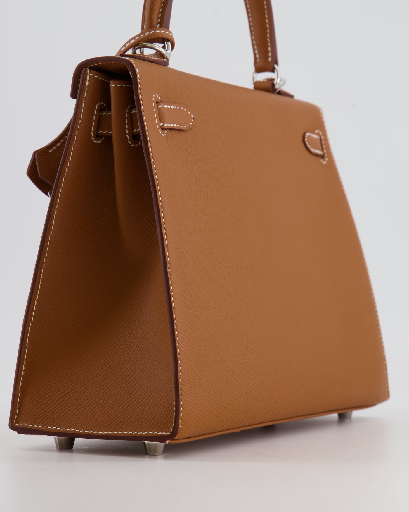 Hermes Kelly 25 Sellier Bag in Gold Epsom Leather with Palladium Hardware - Product Image 14