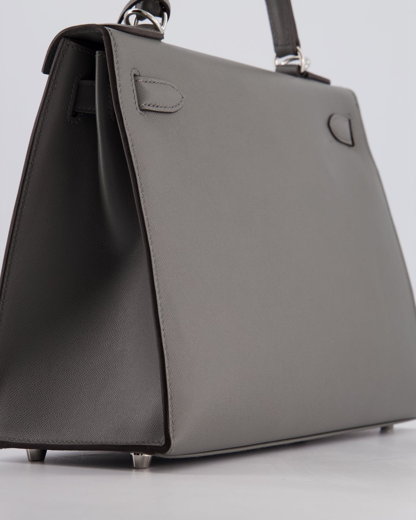*RARE* Hermes Kelly 28 Sellier Bag in Gris Meyer Madame Leather with Palladium Hardware - Product Image 14