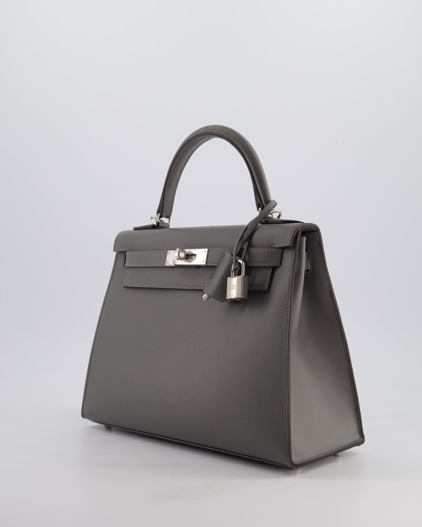 *RARE* Hermes Kelly 28 Sellier Bag in Gris Meyer Madame Leather with Palladium Hardware - Product Image 10