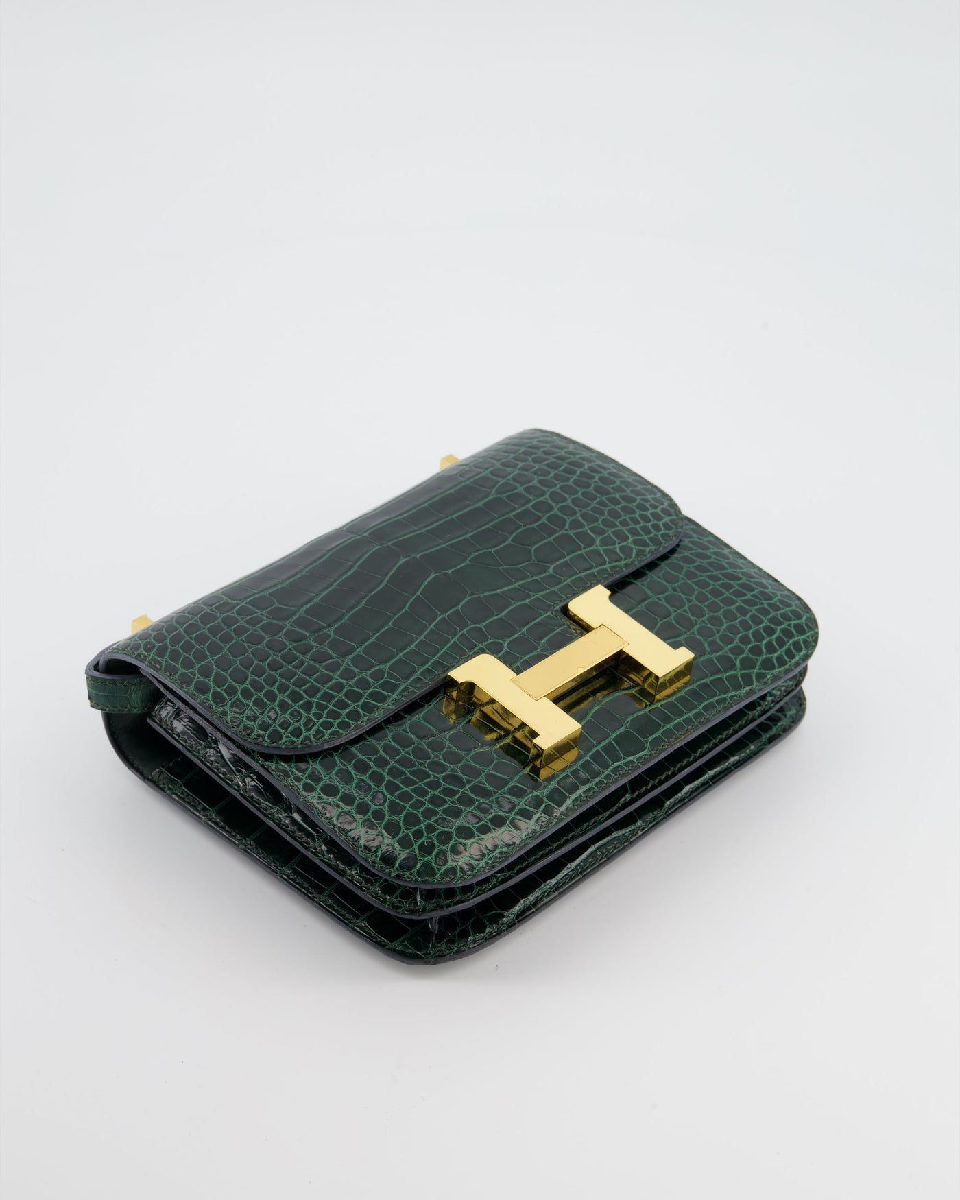 Hermes Constance III 18 Bag in Shiny Alligator Vert Fonce with Gold Hardware - Product Image 18