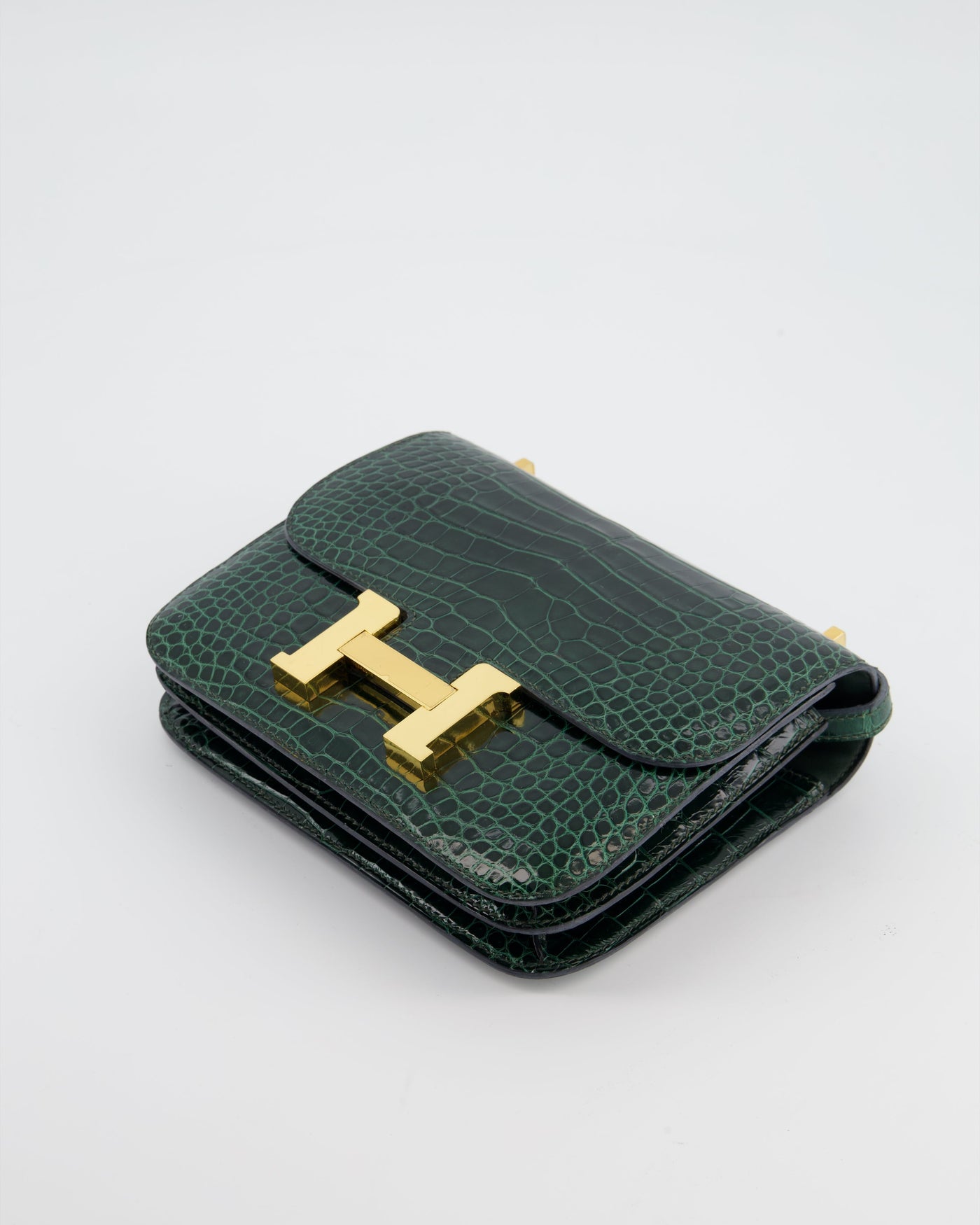Hermes Constance III 18 Bag in Shiny Alligator Vert Fonce with Gold Hardware - Product Image 20