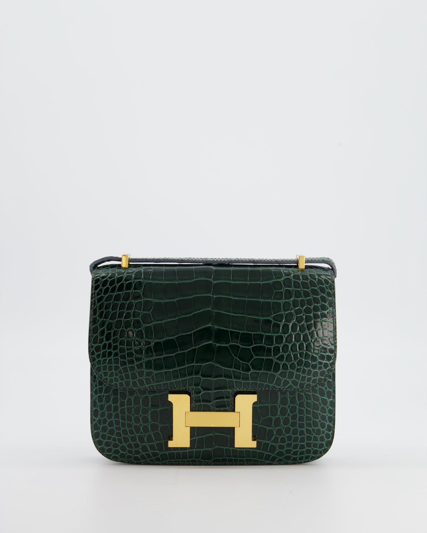Hermes Constance III 18 Bag in Shiny Alligator Vert Fonce with Gold Hardware - Product Image 17